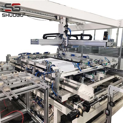 آلة تأطير تلقائية